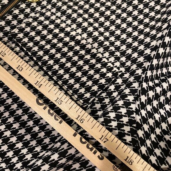 NWT Dress! Houndstooth print. - Picture 2 of 13